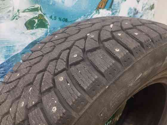Продам зимнюю резину Pirelli 225/65R17 Донецк