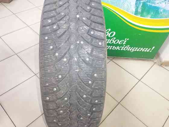 Продам зимнюю резину Pirelli 225/65R17 Донецк