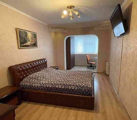 Сдается 2-комнатная квартира в Ленинском р-не Ориентир Цирк Донецк