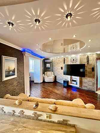 Продаётся 3-комнатная квартира Мариуполь