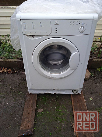 Продам на запчасти или восстановление Indesit win 81 Макеевка - изображение 2