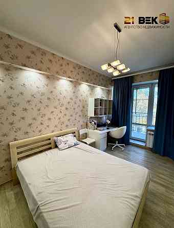 Продается двухкомнатная квартира, ул. Лабутенко (Калининский район) Донецк