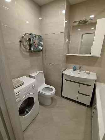 Сдаю однокомнатную квартиру 40.0 м² этаж 3, город Донецк, Киевский район Донецк