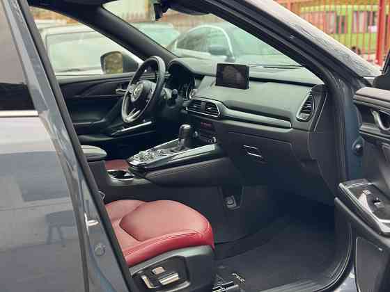 Продам шикарный автомобиль Макеевка