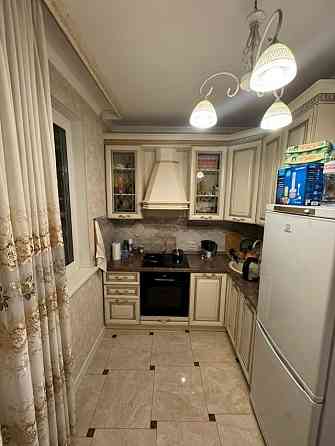 Предлагаю в аренду однокомнатную квартиру в Пролетарском районе (Щетинина).Все магазины, аптеки, сп Донецк