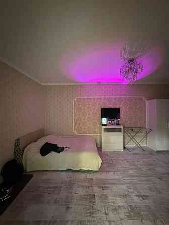 Предлагаю в аренду однокомнатную квартиру в Пролетарском районе (Щетинина).Все магазины, аптеки, сп Донецк