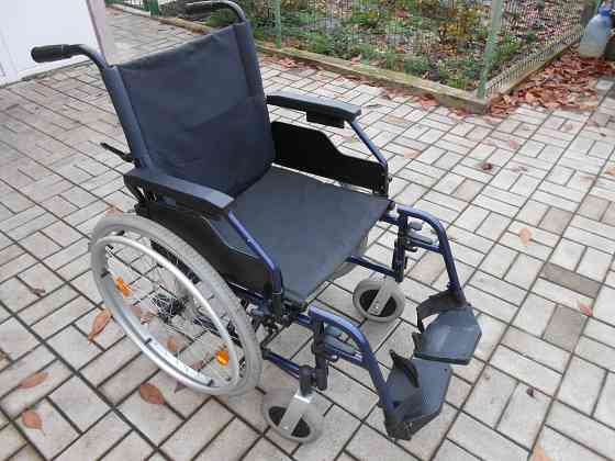 Продам складную инвалидную коляску Ortonica Донецк