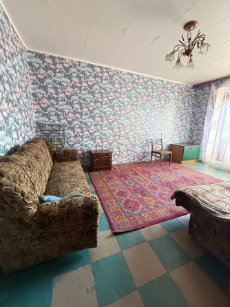 Сдам 3-х ком.кв-ру в Центре Гвардейки, есть накопительный бак Макеевка