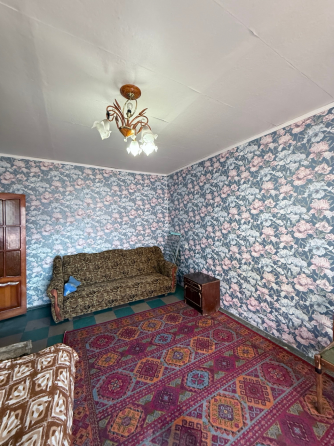 Сдам 3-х ком.кв-ру в Центре Гвардейки, есть накопительный бак Макеевка