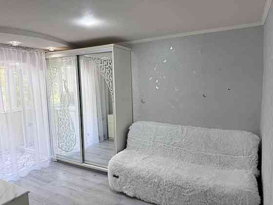 Продается 3 - х комнатная квартира, ул. Бирюзова Донецк