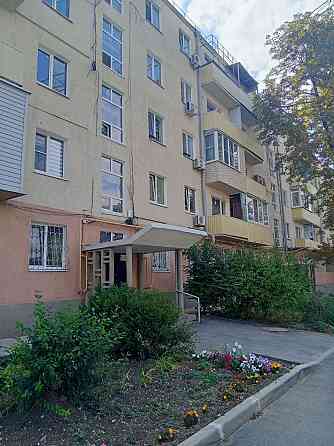 Продам 2-х комн.квартиру Мариуполь