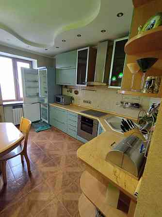 Продам 4кв. пр. Ильича, рядом Молоко. Донецк