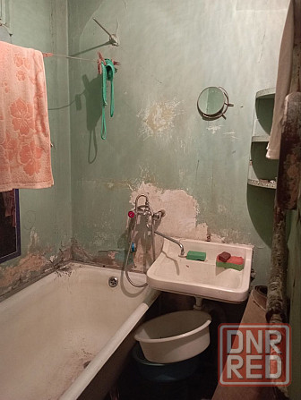 Торг. Продажа 2-х ккв Бакинских комиссаров Донецк - изображение 3