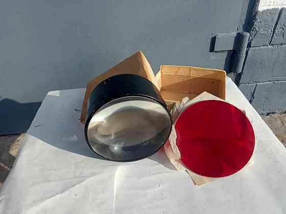 Линза конденсор с красным светофильтром Донецк