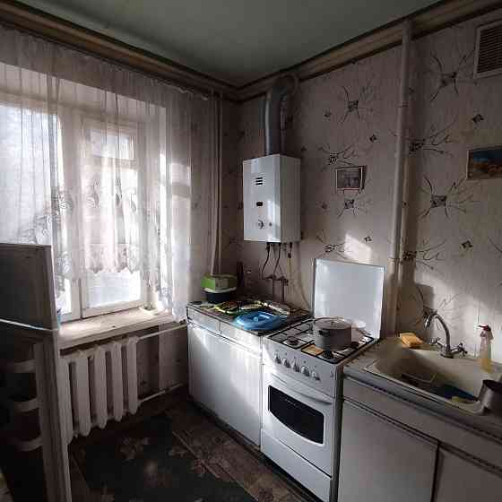 Продам 2 кв. Ворошиловский р- н Артема документы готовы Донецк