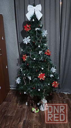 Елка искусственная 210см Макеевка - изображение 1