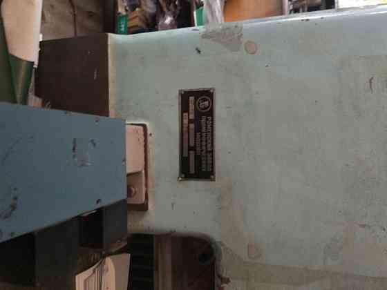 Продам Гильотину (бумагорезальная машина) Донецк