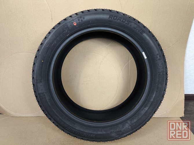 Продам зимние шины 215/50 R17 Roadstone Winguard Ice 95T (Корея) ---- 8 812 руб. Донецк - изображение 3