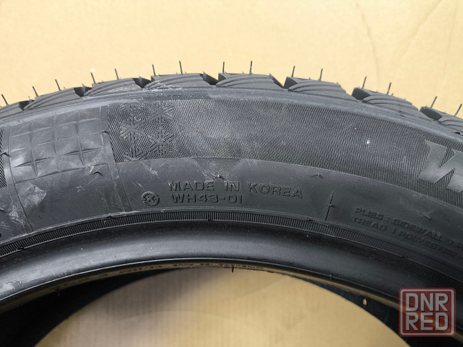 Продам зимние шины 215/50 R17 Roadstone Winguard Ice 95T (Корея) ---- 8 812 руб. Донецк - изображение 5