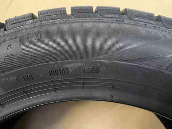 Продам зимние шины 215/55 R17 Formula Ice Friction XL 98T(Россия) ---- 7 698 руб. Донецк