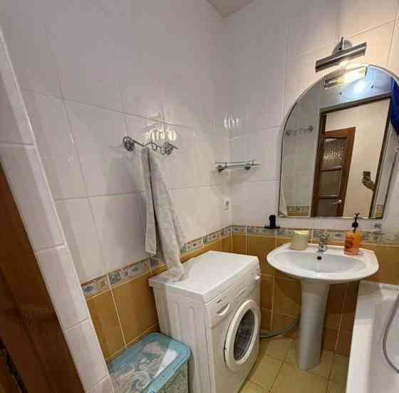 Сдам 2-комнатную квартиру в Ворошиловском районе, площадь Ленина. Донецк