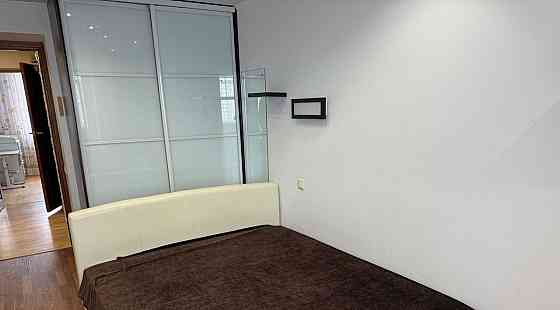 Сдам 2-комнатную квартиру в Ворошиловском районе, площадь Ленина. Донецк