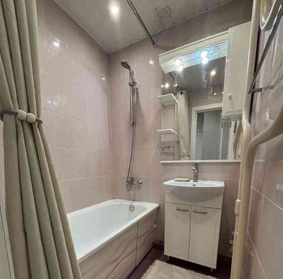 Cдаетcя двухкомнaтная квартира Донецк