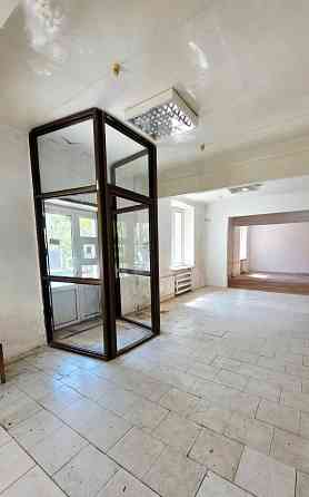 Помещение +склад, 300кв, ул.Университетская, Обл. травматология Донецк