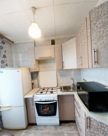 Сдаётся квартира Петровский р-н Донецк