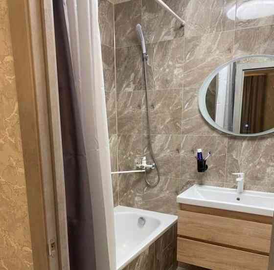 Первая сдача, просторная двухкомнатная квартира Киевский район, Донецк Сити. 48.0 м.кв.3/9 этаж Донецк