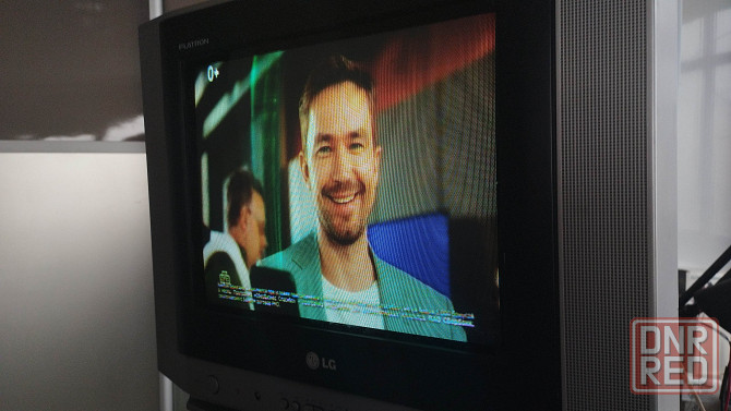 маленький LG 15'' в рабочем состоянии ,имеется пульт управления Донецк - изображение 4