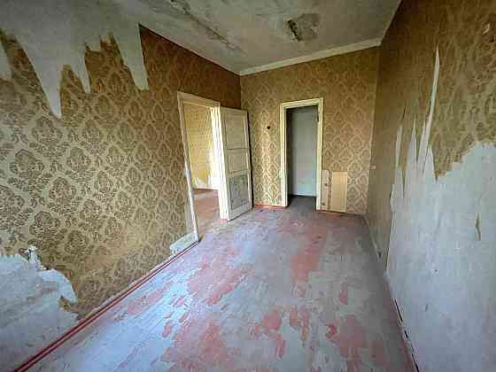 2х ком квартира под капитальный ремонт в центре Макеевки по центральной улице Ленина Макеевка