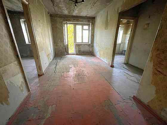 2х ком квартира под капитальный ремонт в центре Макеевки по центральной улице Ленина Макеевка