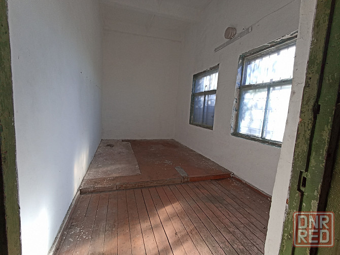 Сдаётся в аренду помещение 400м2 , Высота 6 метров , 4 комнаты г.Макееака ул. Городецкая 93А (Рядом Макеевка - изображение 2