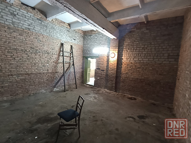 Сдаётся в аренду помещение 400м2 , Высота 6 метров , 4 комнаты г.Макееака ул. Городецкая 93А (Рядом Макеевка - изображение 3