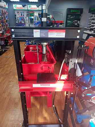 Пресс гаражный на 12 тонн Донецк