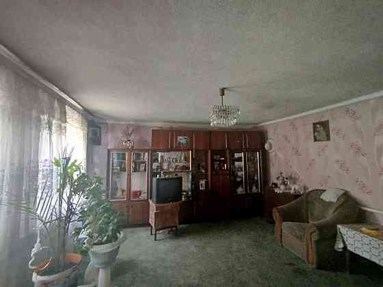 Продаётся дом, участок 8 соток Мариуполь