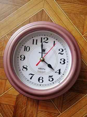 продам часы настенные на запсасти стрелки циферблат Донецк