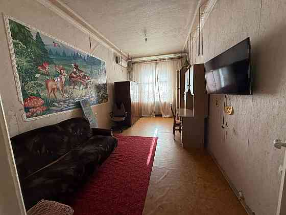 Продажа 2-хкомнатной сталинки в Калининском районе г. Донецка бульвар Шевченко ! Донецк