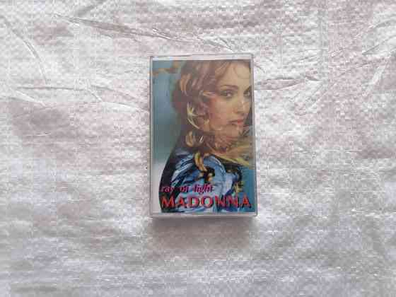 аудиокассета Madonna - Ray of lights. Стаханов
