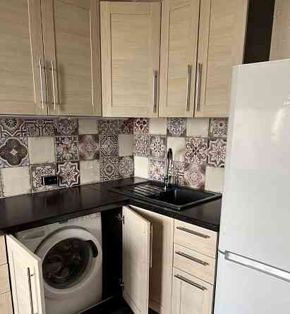 даётся двухкомнатная квартира в Кировском районе, мкрн Мирный. Донецк