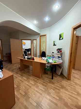 6800 Квадратных Метров в Калининском рн.,бульвар Шевченко ! Документы и ключи в Агентстве ! Донецк