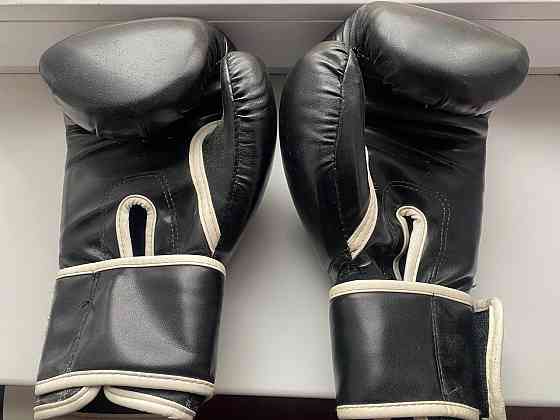 Боксёрские перчатки Донецк