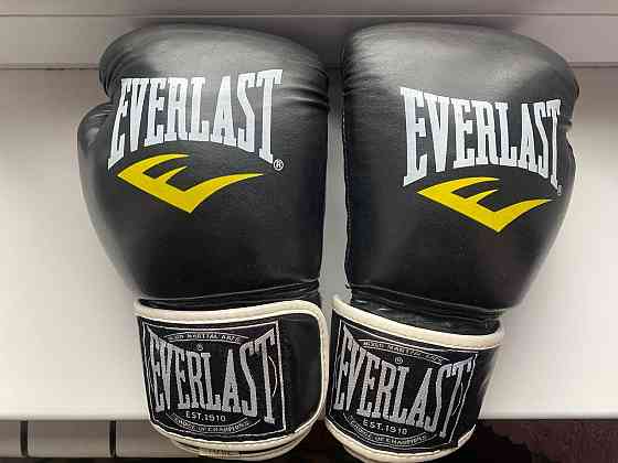 Боксёрские перчатки Донецк