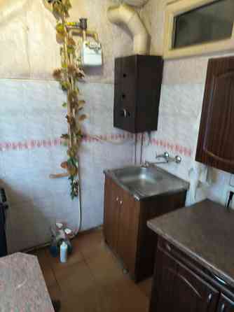 Продается 2 комнатная.Пролетарский район.магазин Юта.Раздольная Донецк