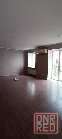 Сдам Офис 174 м² в Ворошиловском районе. Центр. Отдельный вход. Донецк - изображение 1