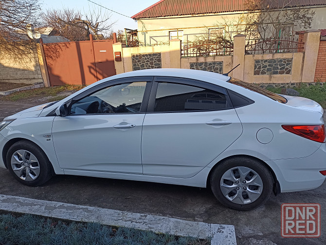 Продам Hyundai Solaris Макеевка - изображение 3