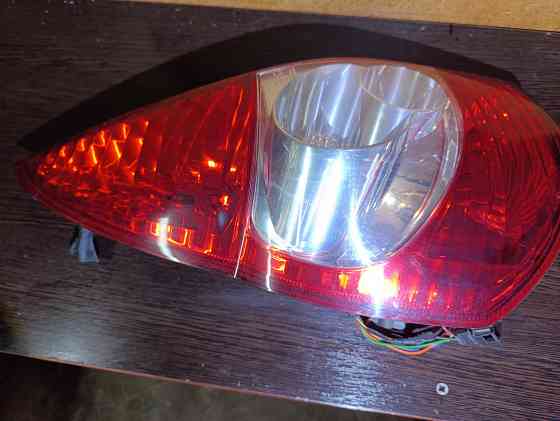 Задний левый стоп Приора универсал Донецк