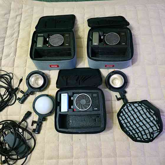 Продаю 3 осветителя Zhiyun Molus X100 Pro Kit (включая один комплект с рефлектором) Донецк