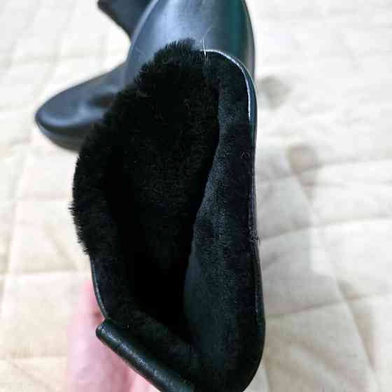 Продам женские ботинки ECCO Донецк